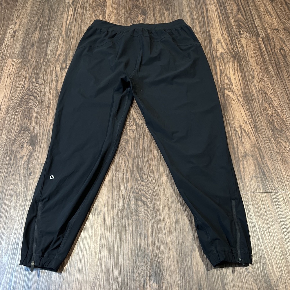 Lululemon Adapted State High Rise Jogger Women's Size 12 Black Zip Ankle READ - Picture 3 of 12
